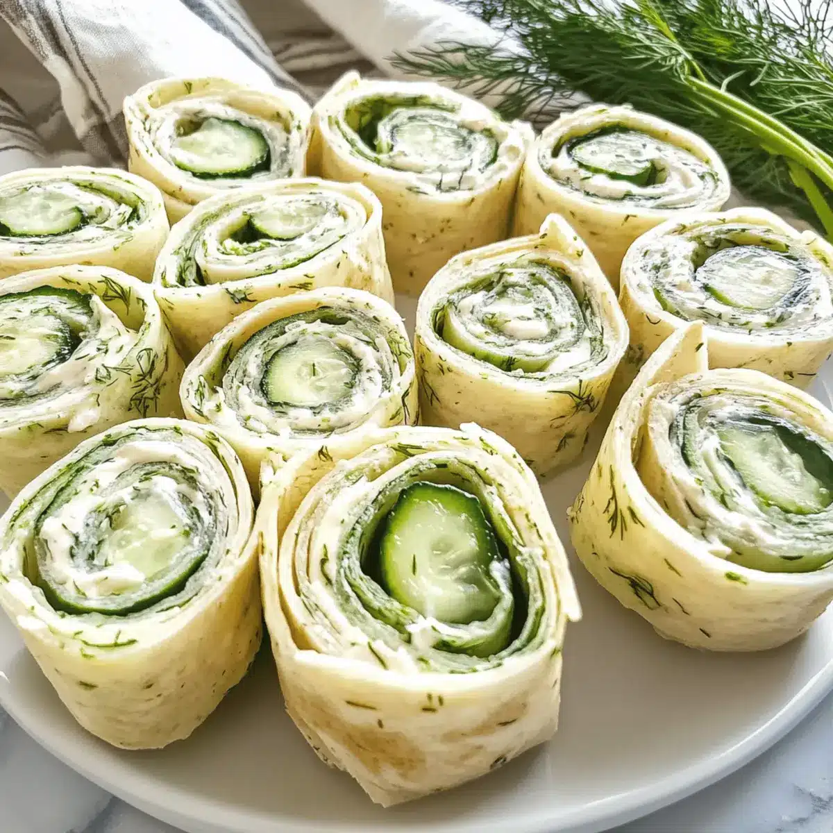 Cucumber Dill Pinwheels eectqm
