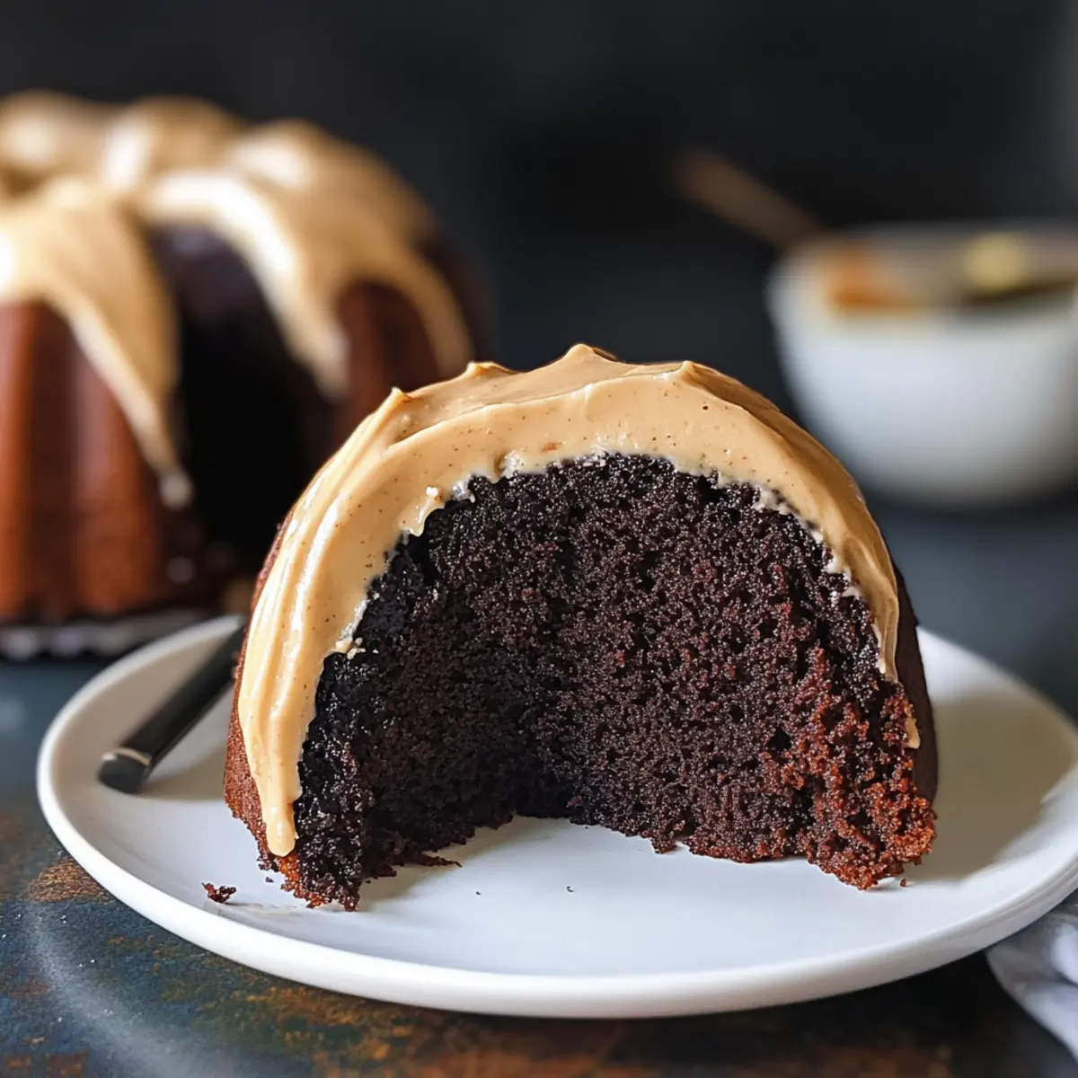 Decadent Guinness Chocolate Cake for a Festive Treat 2 e6b06ca8 98b2 4d5d 8d7d 5e9ba14097e3bl jiqvlw
